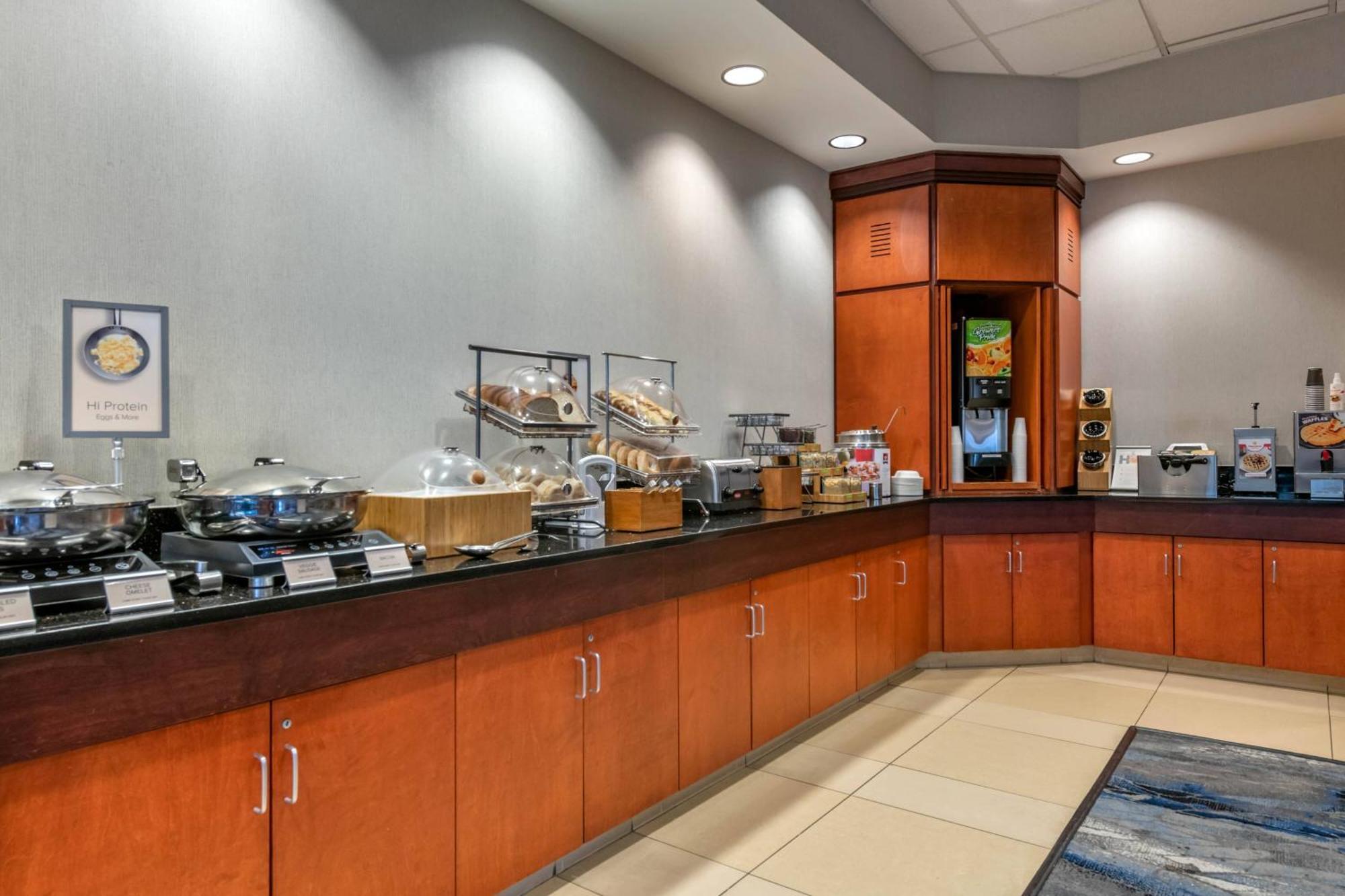 Fairfield Inn And Suites Holiday Tarpon Springs Экстерьер фото