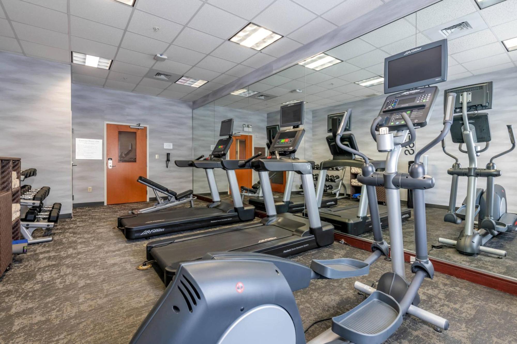 Fairfield Inn And Suites Holiday Tarpon Springs Экстерьер фото
