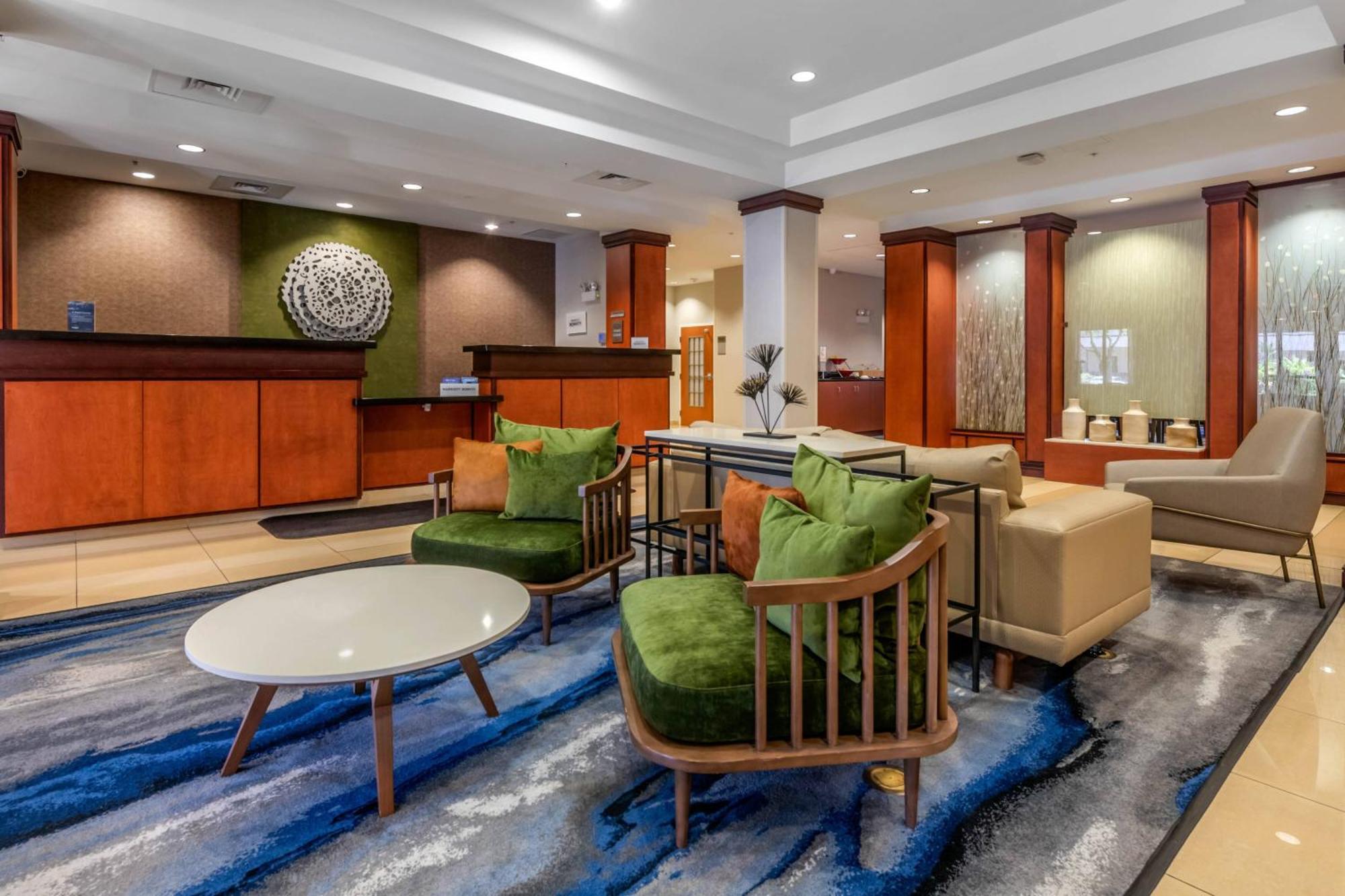 Fairfield Inn And Suites Holiday Tarpon Springs Экстерьер фото